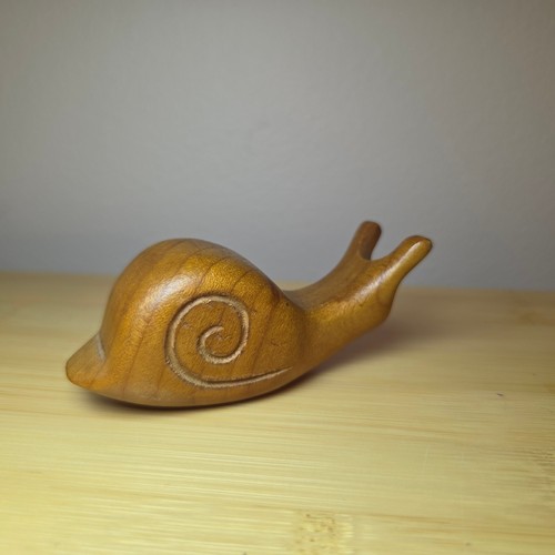 Vitali wooden snail carved - wooden,
