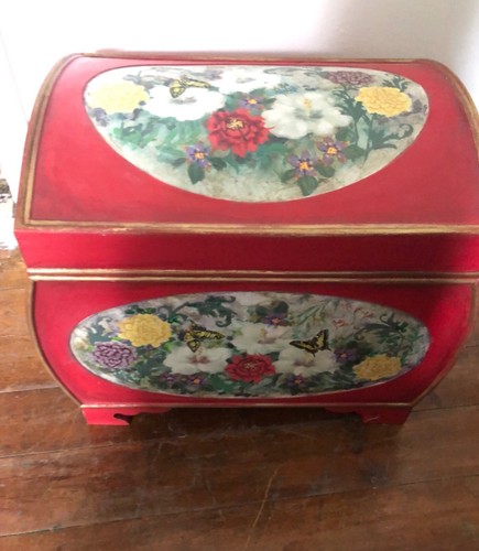 Original small red - and, gold